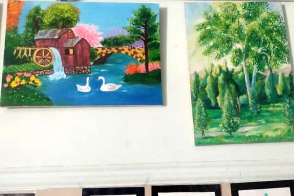 نمایشگاه هنر و کار و فناوری در آموزشگاه شاهد 16