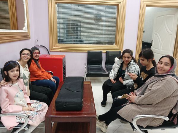 برگزار ضیافت افطاری ویژه دانش آموزان آموزشگاه استثنایی تاج الملوک ثلاث شهرستان ملارد 