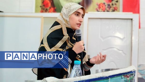 دانش‌آموزان در تریبون آزاد، نقدهای خود را به مسئولان مطرح کردند