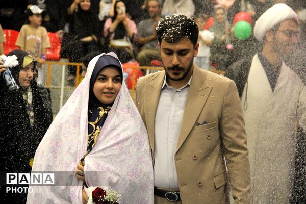جشن بزرگ ازدواج دانشجویی در همدان