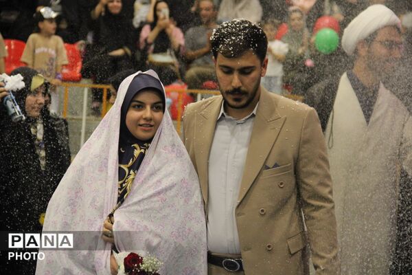 جشن بزرگ ازدواج دانشجویی در همدان