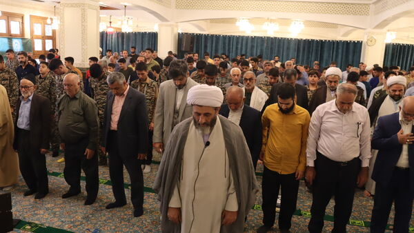 نماز جمعه سیاسی دشمن شکن بندپی شرقی با حضور نوجوانان و جوانان بسیجی