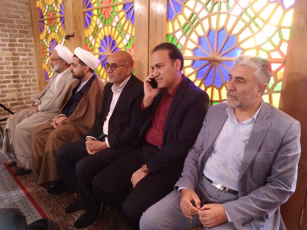 بزرگترین محفل دانش‌آموزی انس با قرآن در شهر یزد 