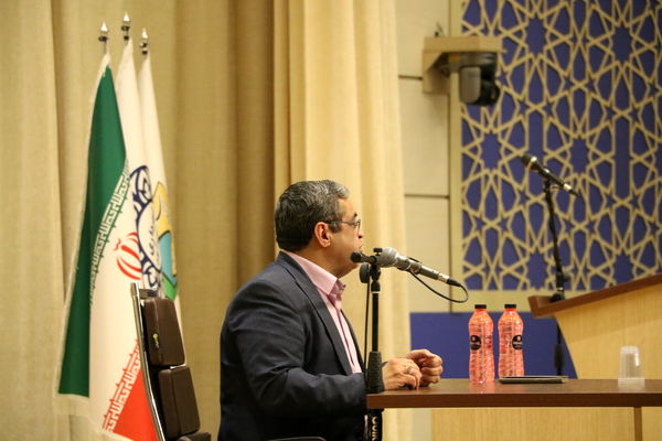  برنامه‌ای با موضوع زندگی به سبک خودمون با محور بخشش، گذشت و کنترل خشم در نجف‌آباد