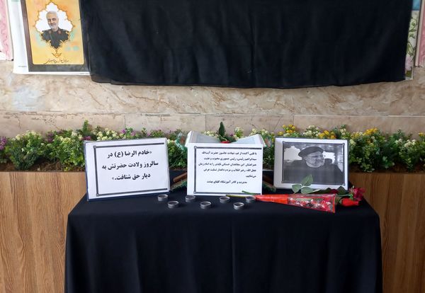 مراسم گرامیداشت شهدای خدمت در مدارس شهرستان فیروزکوه