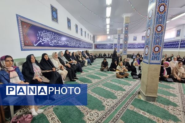 برگزاری جلسه آموزش خانواده در دبستان موجانی ناحیه 2 شهرری 