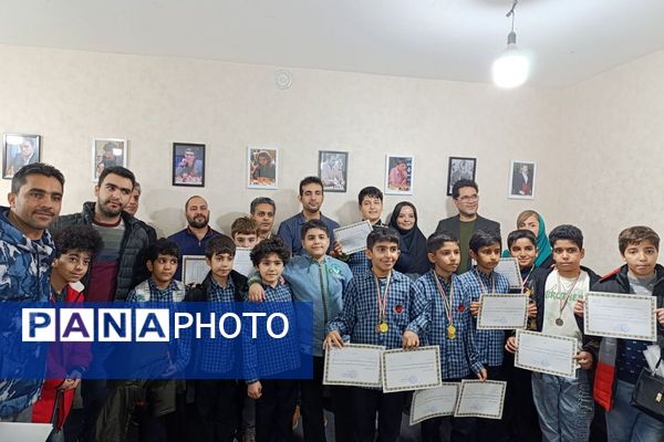 مسابقات منطقه ای شطرنج در مقطع ابتدایی در شهرستان قدس