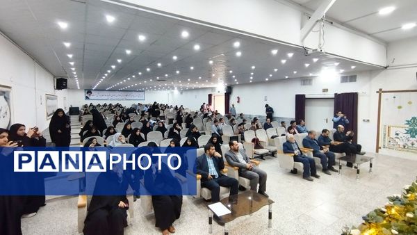 نشست تجلیل از خبرنگاران فعال پانا شهرستان خلیل‌آباد 