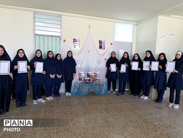 طنین قرآن، عترت و نماز در مشهدمرغاب
