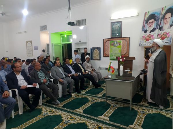برگزاری کلاس سیری در نهج البلاغه در دبیرستان نمونه دانش کاشمر