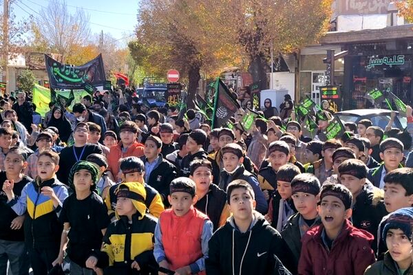مراسم عزاداری حضرت فاطمه زهرا (س)توسط دهه نودی‌های آباده