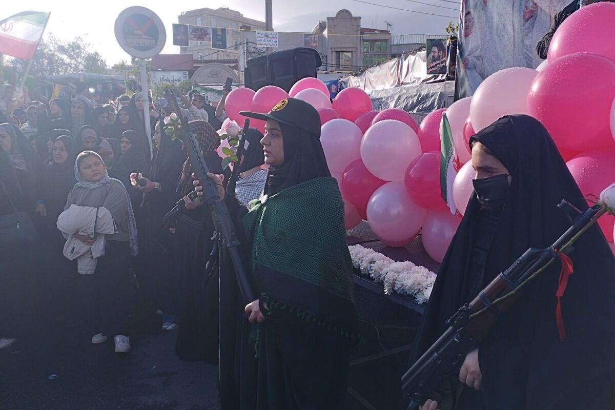 شهر پیشوا میزبان جشن ولادت حضرت معصومه(س) و تکریم دختران جان فدای ایران  