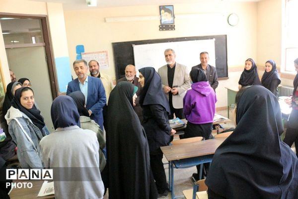  بازدید نماینده مجلس از مدارس فیروزکوه و دماوند به مناسبت هفته امور‌تربیتی