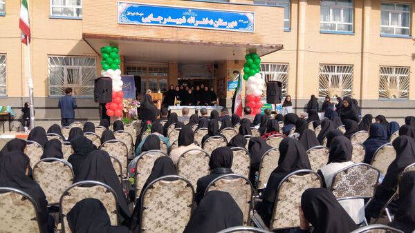 جشن جوانه‌ها در مدرسه دخترانه شهید رجایی اهر