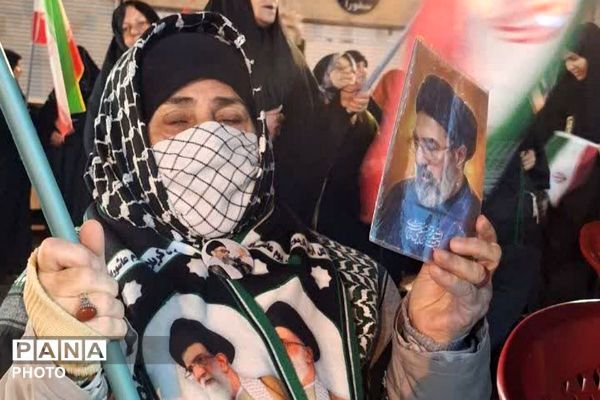 ایستادگی مردم فیروزکوه همچنان ادامه دارد
