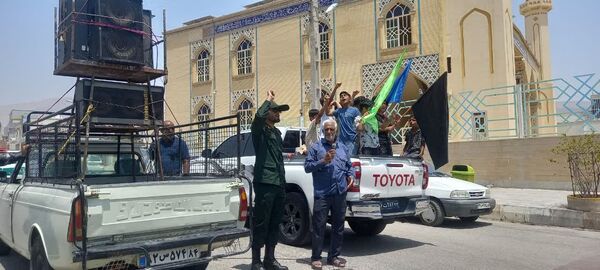 مردم شهر رویدر طنین انتقام‌خواهی را در روز غدیر سر دادند
