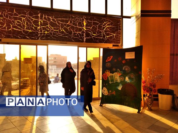 جلسه انجمن اولیا و مربیان در کانون شوشتری