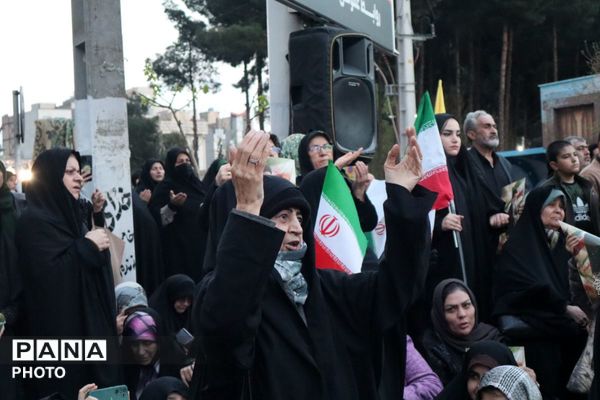 نوروز ایستادگی؛به یاد رهبر شهید