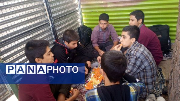 اردو درون مدرسه ای دبیرستان میثاق 