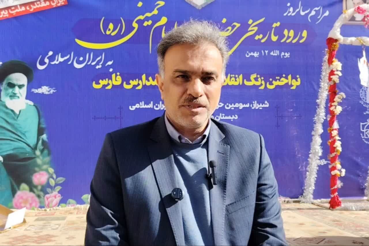 زنگ انقلاب، نمادی از هویت اسلامی و امید به آینده‌سازی جوانان است