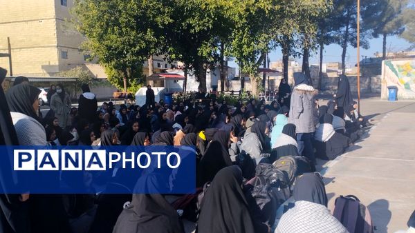 مراسم تکریم و تحلیف فرمانده واحد دبیرستان حضرت معصومه(س) خلیل آباد