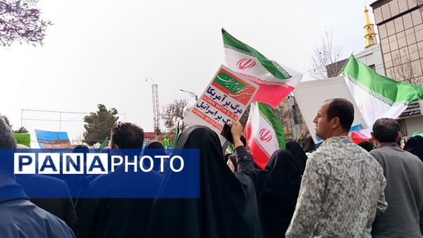 راهپیمایی یوم الله ۲۲ بهمن ماه امسال پررنگ تر از همیشه در شهر نیشابور 