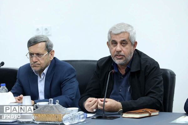 نشست فراکسیون فرهنگیان مجلس با وزیر آموزش و پرورش