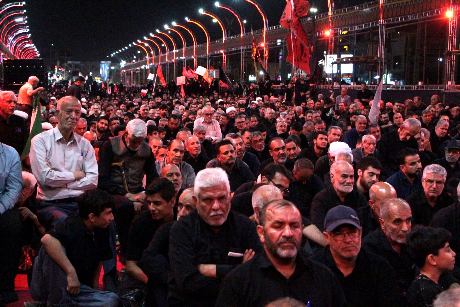 اسلامشهر غرق در سوگ سیدالشهدا (ع)