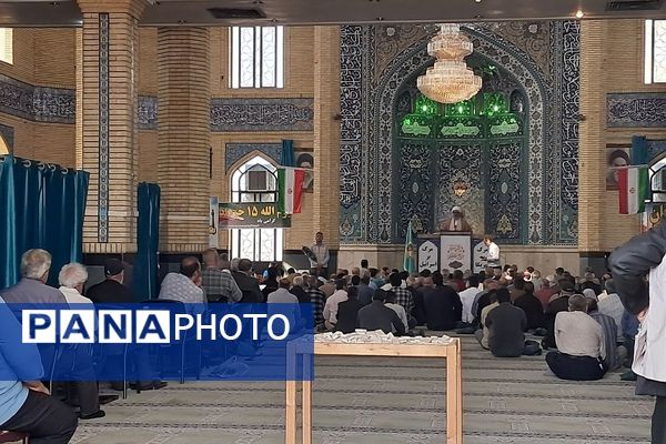 برگزاری باشکوه نماز عید سعید قربان در سطح شهرستان ملارد با حضور پرشور مردم