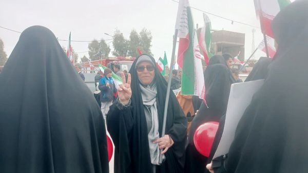 راهپیمایی 22 بهمن در روستای صرم قم