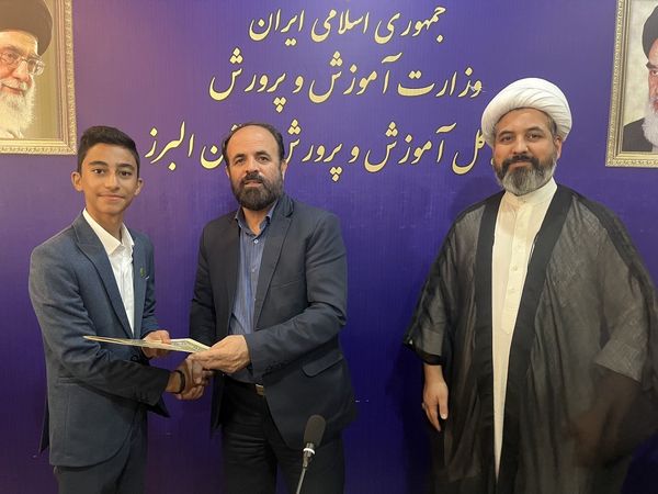 برگزاری نشست شورای دانش‌آموزی استان البرز