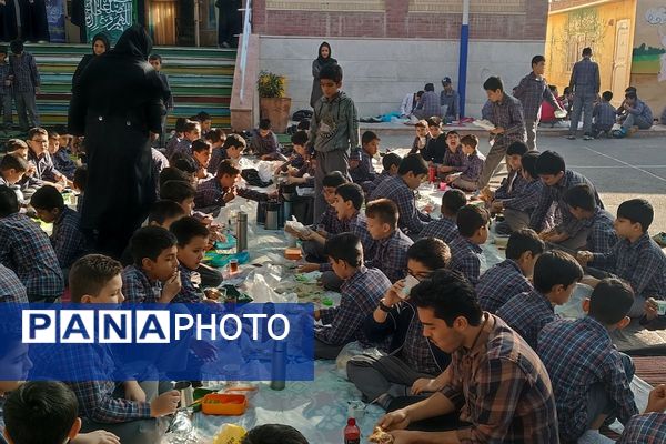 برگزاری صبحانه سلامت در دبستان علامه طباطبایی پیشوا