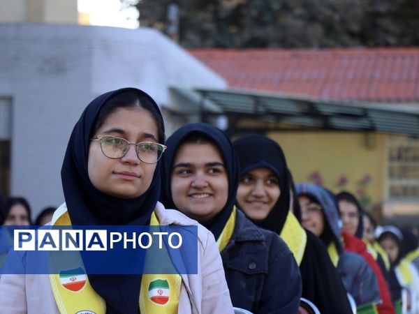 برگزاری یادواره وطن یار همزمان با نواخته شدن زنگ استکبارستیزی 