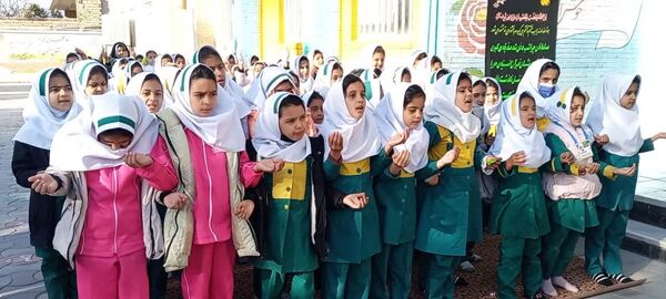 برگزاری صبحگاه انتظار در آموزشگاه فاطمیه خاتم 