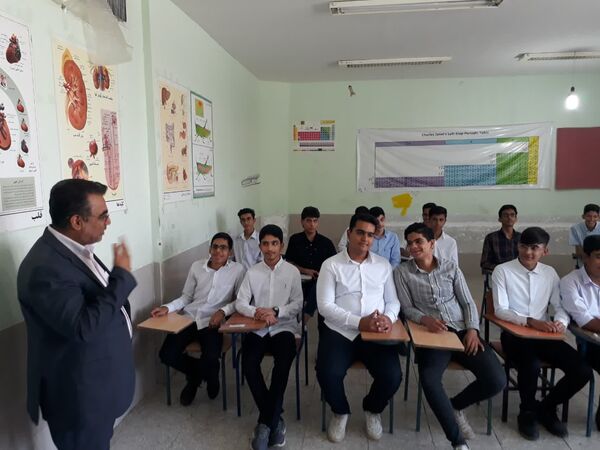 برگزاری مانور بازگشایی مدارس در شهرستان بم