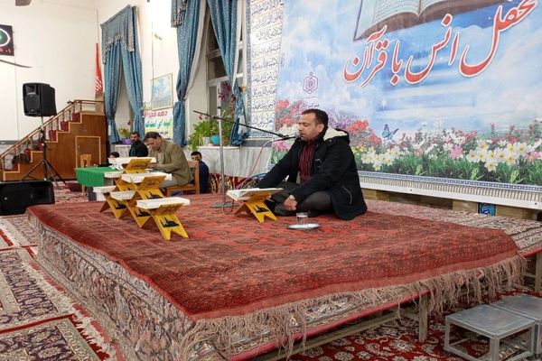  شبی با قرآن کریم در مسجد جامع شهر بار 