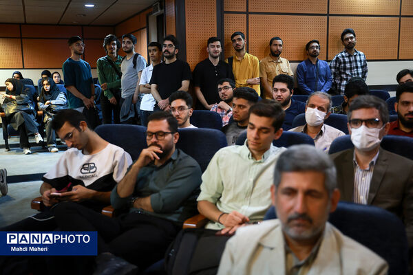 آیین استقبال از نو دانشجو معلمان دانشگاه تربیت دبیر شهید رجایی