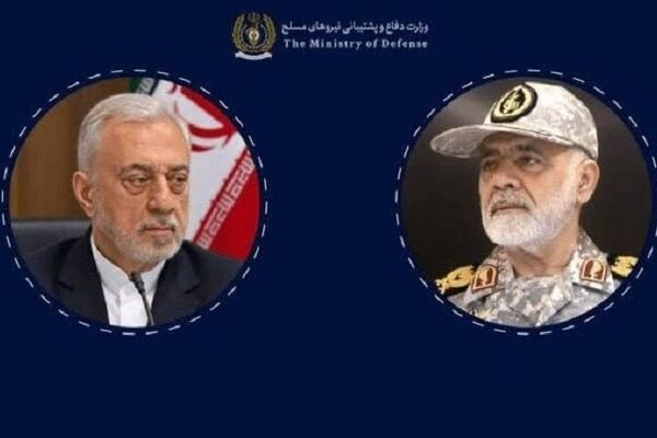 دیدار وزیر پیشنهادی دفاع با رئیس ستادکل نیروهای مسلح