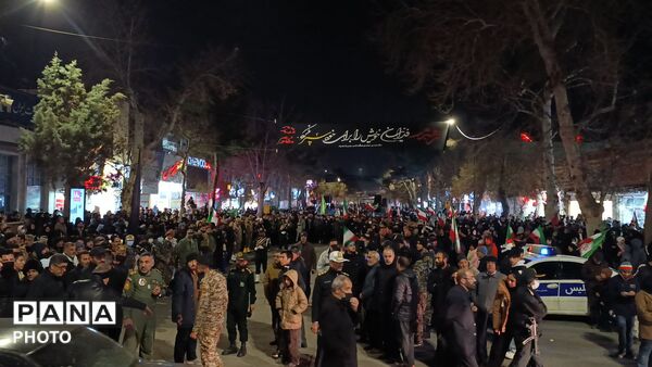 اجتماع بزرگ مردم شهرستان نیشابور و تشییع شهید جنگرمضان