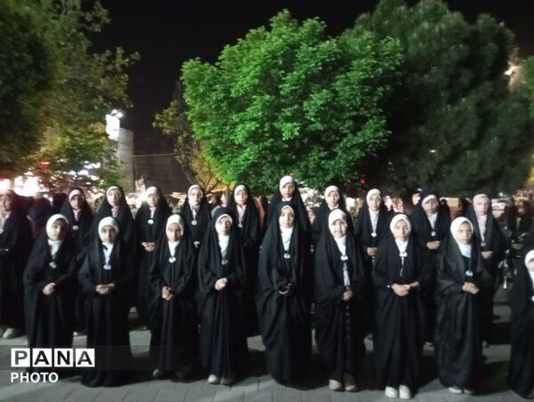 اجتماع بزرگ دختران جان فدای ایران به یاد دختران میناب 
