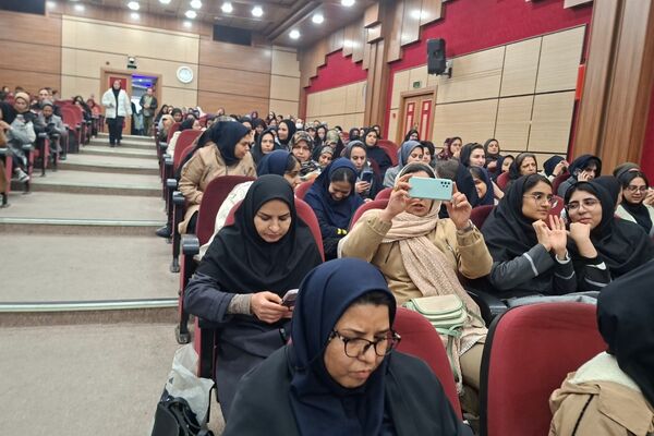 تقدیر از جوانان پژوهشگر، ستاره‌های درخشان شهریار  
