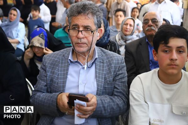 جشنواره بزرگ خریداران ماهی در تبریز