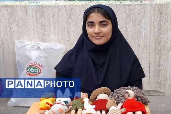 برگزاری بازارچه اقتصادی در دبیرستان شاهد تکتم