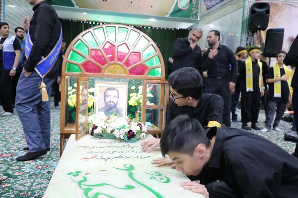 سیزدهمین سوگواره «احلی من العسل» 