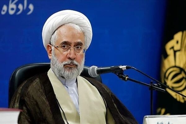 پیگیری حقوقی جنایات جنگی در دستور کار است