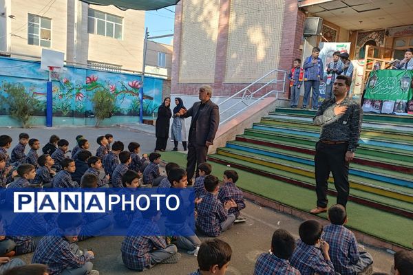 دانش‌آموزان دبستان علامه طباطبایی پیشوا در سوگ مادر عالم خلقت