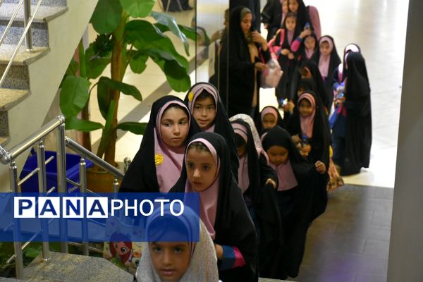 همایش نوگلان سرامد استان اصفهان