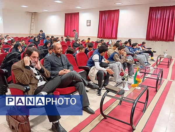 برگزاری جلسه آموزشی دانش‌آموز خبرنگاران پانا در منطقه پردیس