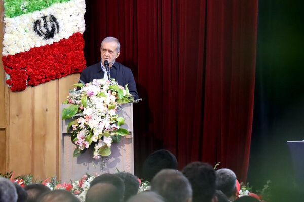 حضور رئیس‌جمهور در قلب جنوب شرق استان تهران؛ «گام‌های استوار برای توسعه قرچک، پیشوا، ورامین و پاکدشت» 