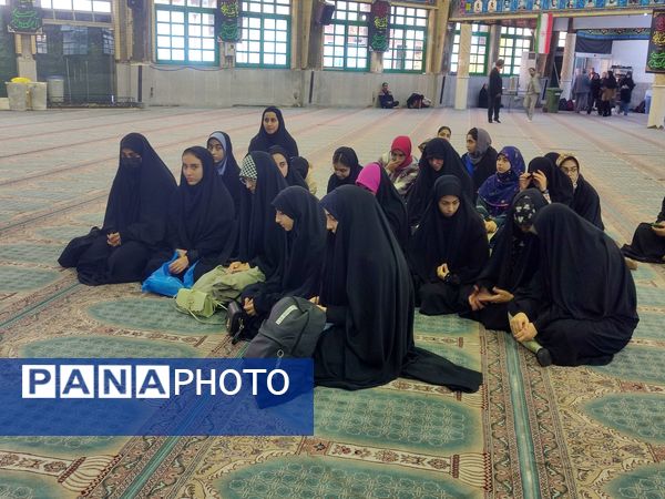 اعزام دانش‌آموزان دختر قائمشهری به اردوی راهیان نور